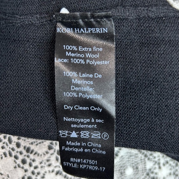 Kobi Halperin lightweight sweater with dramatic Bell Sleeves - Picture 9 of 10